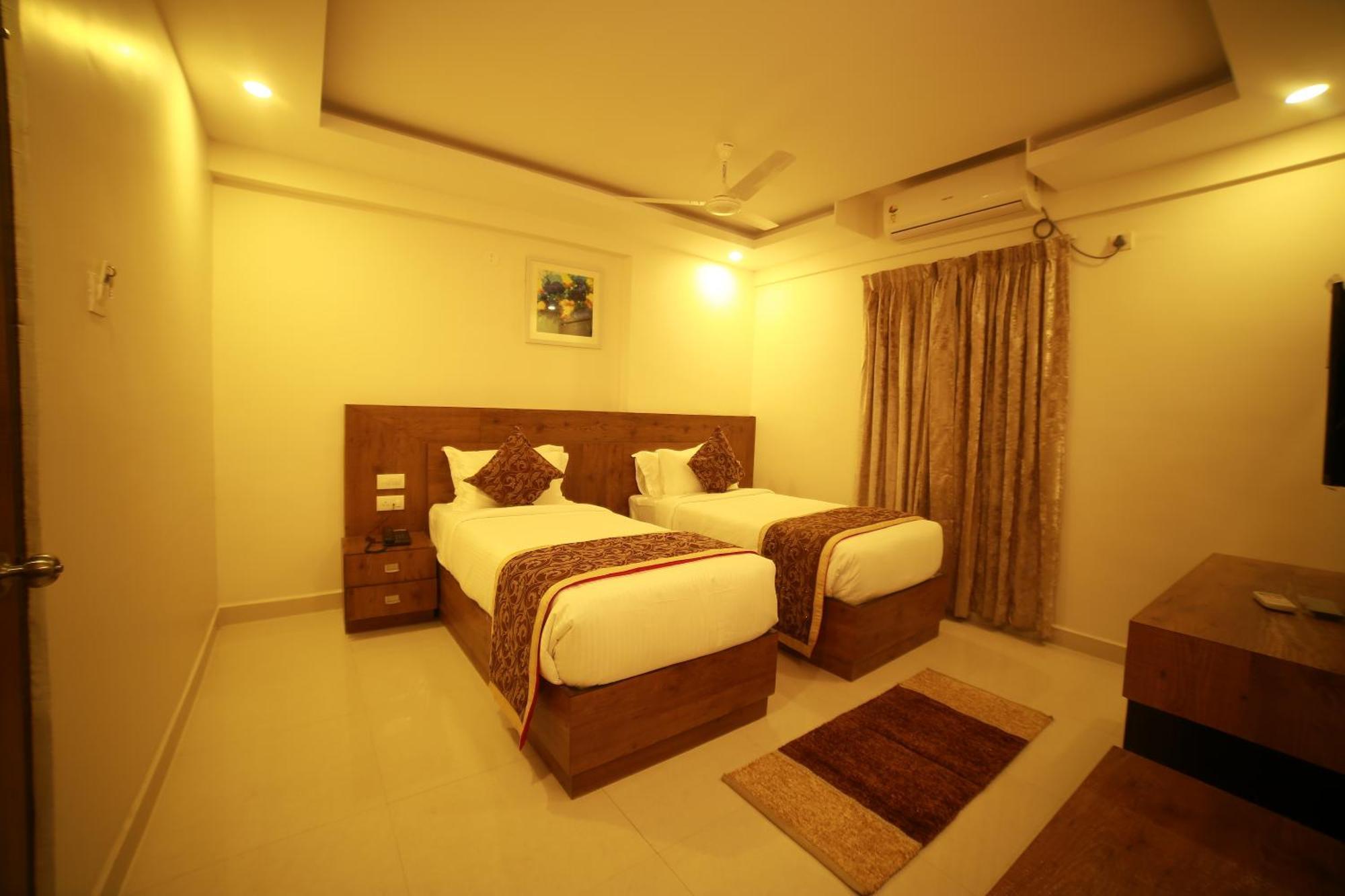 Elite Inn Chennai Exterior photo